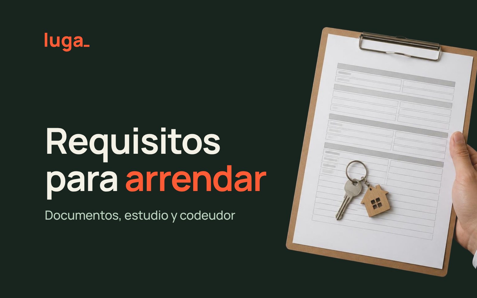 Mano sosteniendo un formulario de arriendo con llaves de apartamento: requisitos para arrendar